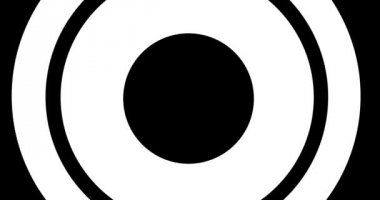 Konsantrik dairelerin siyah arkaplan üzerindeki 4k videosu.