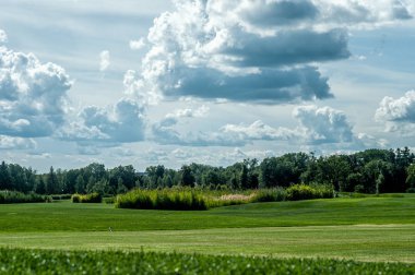 Mezhyhirya Milli Parkı 'nda Golf Sahası, Kiev bölgesinin yeni Petrovtsy Vyshgorodsky İlçesi Köyü
