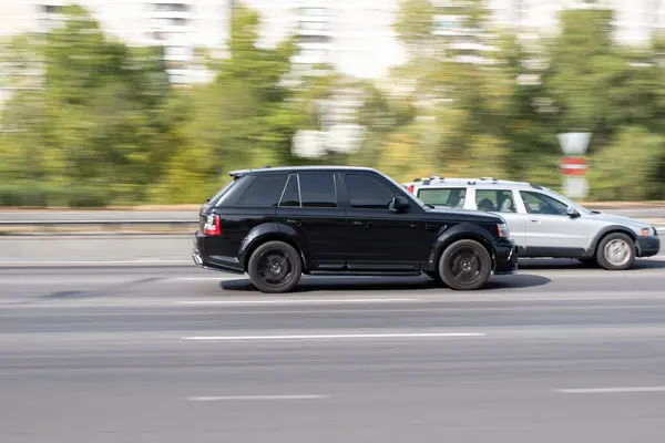 Ukraine Kyiv September 2020 Black Car Moving Street — Stock Photo, Image