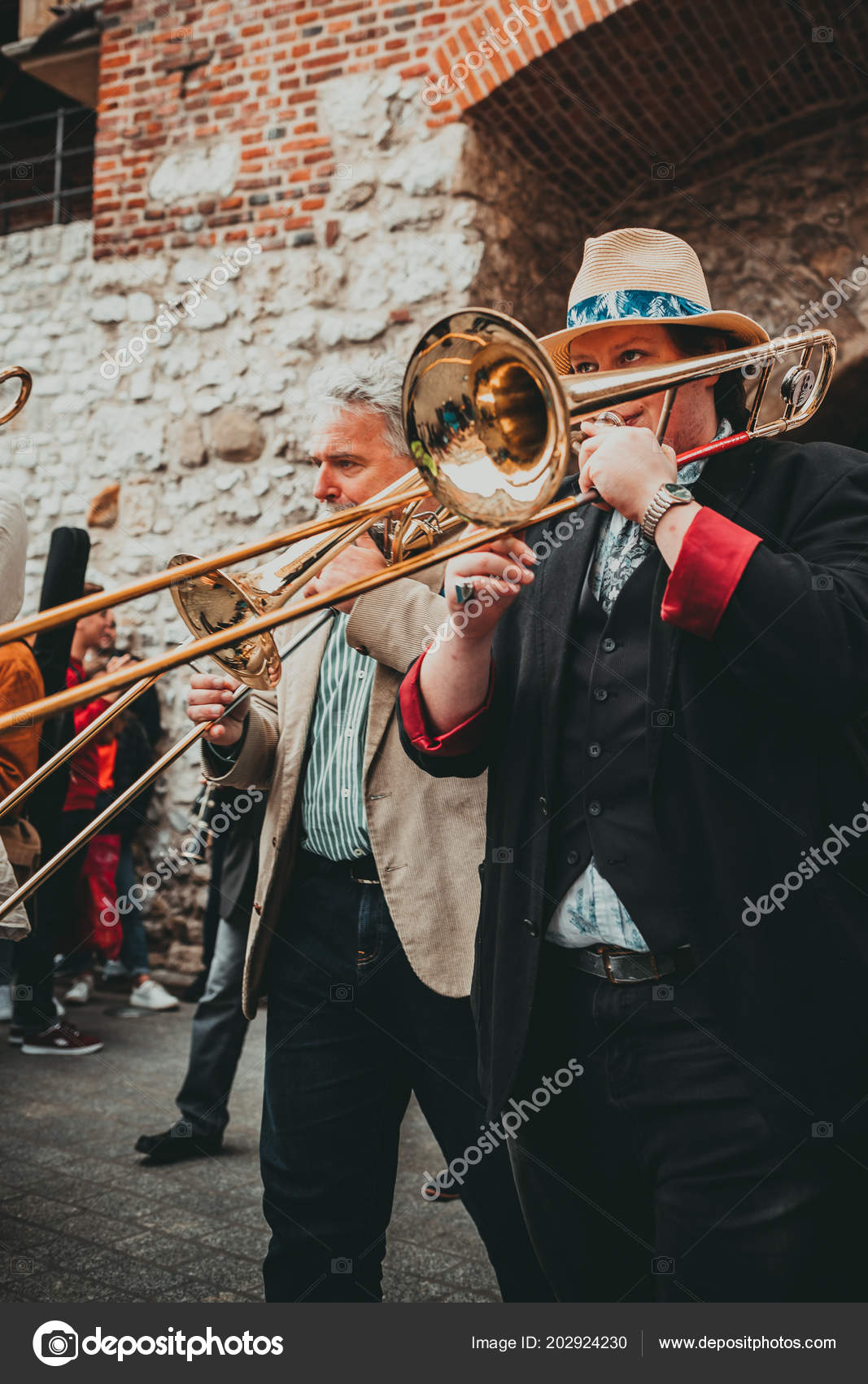 Krakow Poland July 2018 People Celebrate New Orleans Jazz Sunday – Stock Editorial Photo © fajnokg #202924230