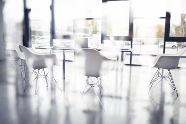 İş arka planını bir toplantı salonu ile. Çift Pozlama