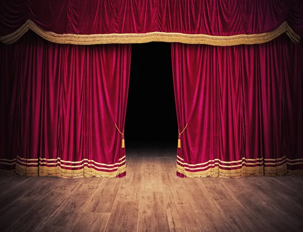 The red curtains are opening for the theater show — Stock Photo, Image