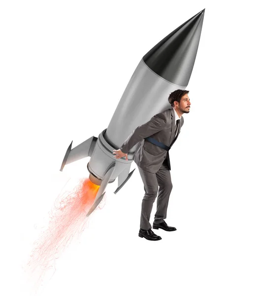 Αποφασιστικότητα και επιχειρηματίας που κρατά έναν πύραυλο απομονωμένο σε λευκό φόντο. Αύξηση, μακριά. — Φωτογραφία Αρχείου
