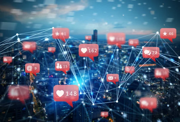 Rede de Internet de uma cidade com ícone de rede social, coração, mensagens, e-mails — Fotografia de Stock