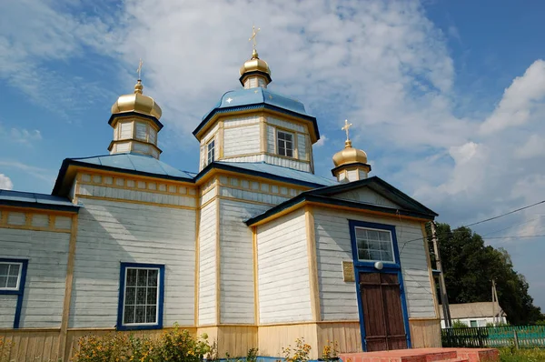 Vyn Byggnad Trä Ortodoxa Kyrkan Rozkopantsi Nära Boguslav Town Ukraina — Stockfoto