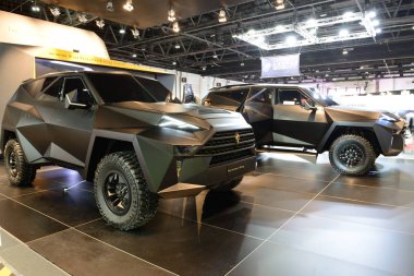 Dubai, Birleşik Arap Emirlikleri - 18 Kasım: Karlmann Kral arabalar Dubai Motor Show 2017 üzerinde 18 Kasım 2017 üzerinde vardır. 