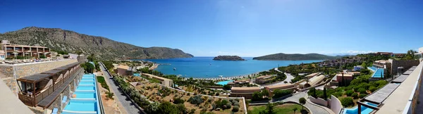 Panorama Plaveckých Bazénů Luxusním Hotelu Výhledem Ostrov Kréta Řecko Spinalonga — Stock fotografie