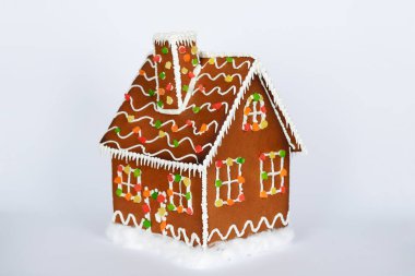 Yenilebilir gingerbread el yapımı ev ve kar dekorasyon