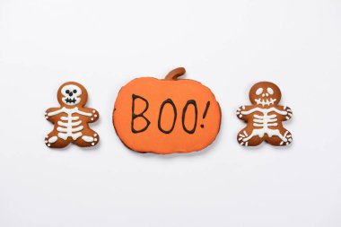 El yapımı yemek zencefilli Halloween sceletons ve pumpki