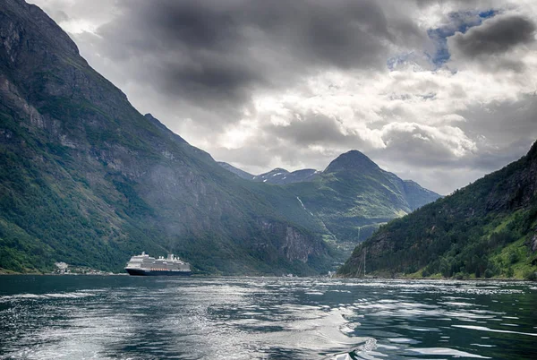 Voyage Norvège Fjord Nature Près Montagne Eau — Photo