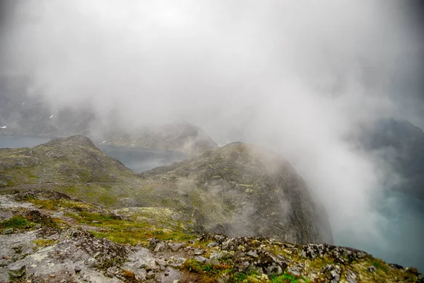 Avrupa Yaz Seyahat Dağlar Göller Scandinavia — Stok fotoğraf