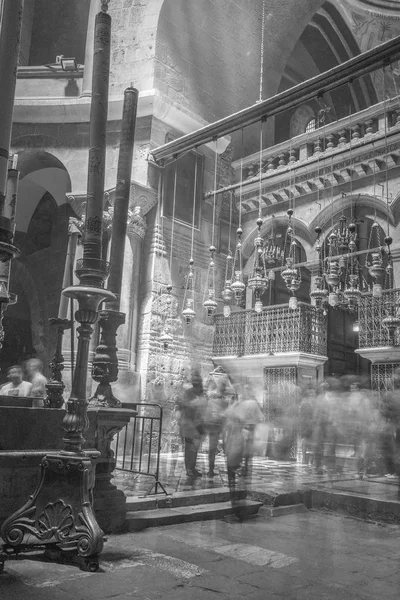 Piligrims Praying Church Holy Sepulchre — Stock Photo, Image