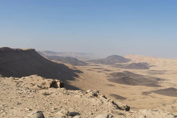 Ταξιδεύουν Στο Ισραήλ Για Τοπίο Της Ερήμου Και Διακοπές — Φωτογραφία Αρχείου