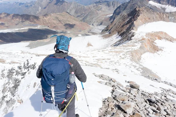 Пешие Прогулки Вершину Горы Снежному Леднику — стоковое фото