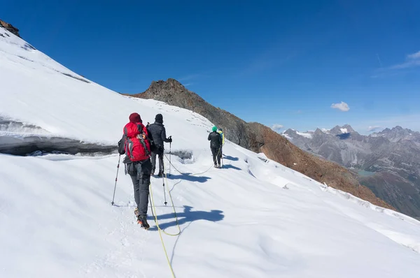 Aventure en montagne dans les Alpes du Tyrol — Photo