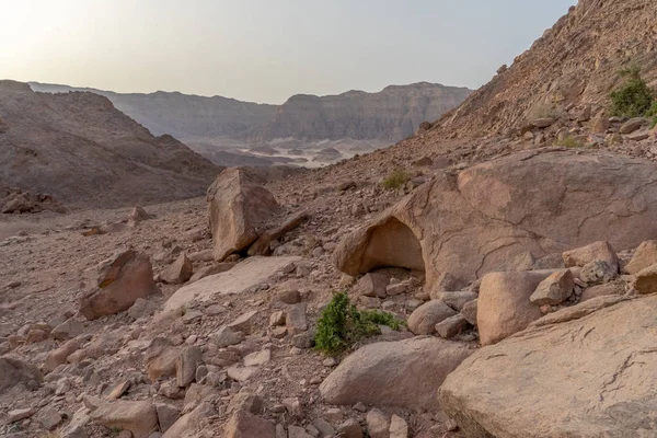 Utazás Timna parkban Arava sivatagban Izrael — Stock Fotó