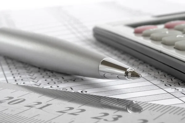 Zakelijke Achtergrond Met Tafel Pen Rekenmachine — Stockfoto