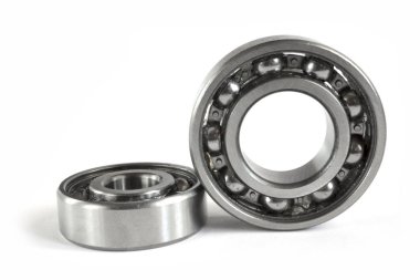 Beyaz arka planda iki yakın çekim yönü var..