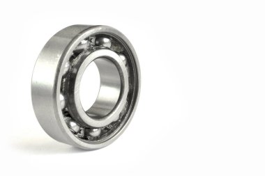 Beyaz arkaplanda yakın çekim konumu.