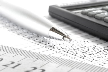 Tablo, cetvel ve hesap makinesi