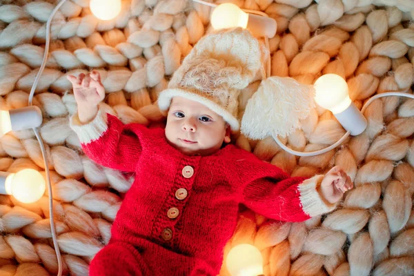 Dětské Pletené Vánoční Kostým — Stock fotografie