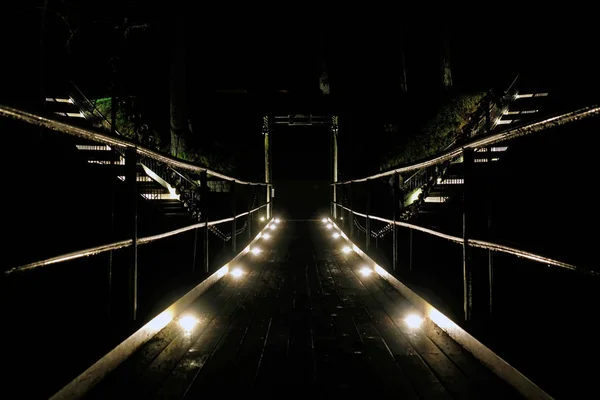 Ponte Notturno Belle Luci — Foto Stock