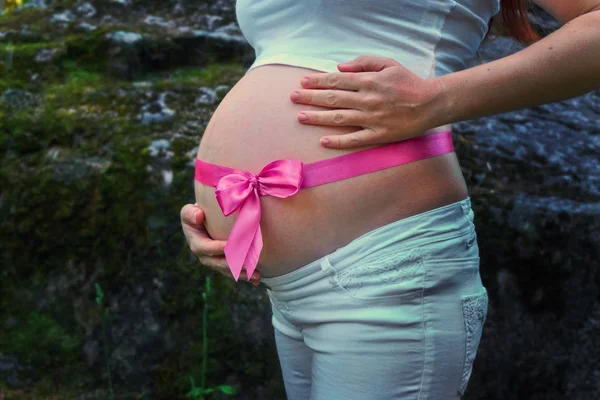 Pregnancy Woman Rose Band — Stock Photo, Image