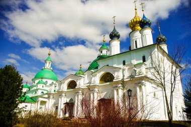 Rostov kentindeki Spaso-Yakovlevsky Dimitriev manastırı. Yaroslavl bölgesi. Rusya