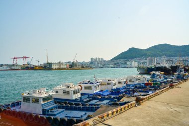 Busan, Güney Kore - Mayıs, 2017 yaklaşık: Busan kentsel peyzaj. Eski Pusan bilinen Busan, Güney Kore'nin ikinci en çok kalabalık şehir Seul sonra olduğunu..