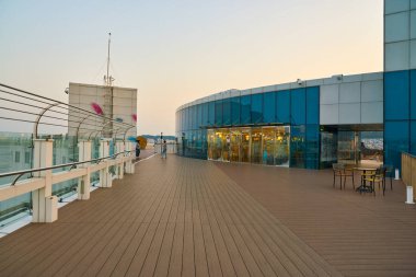 Busan, Güney Kore - Mayıs, 2017 yaklaşık: gözlem alanı Lotte mağaza Gwangbok üstündeki.