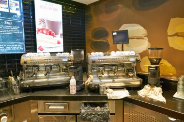 Rome, İtalya - Kasım, 2017 yaklaşık: Mccafe kahvehane Roma