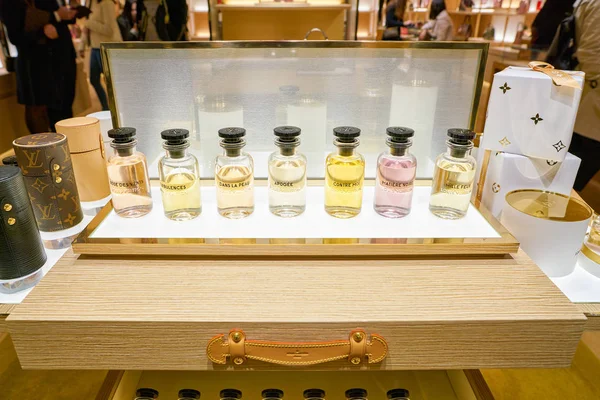 Mailand Italien November 2017 Parfüms Die Bei Rinascente Ausgestellt Werden — Stockfoto