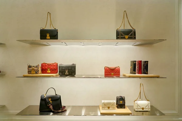 Roma Itália Circa Novembro 2017 Sacos Dior Estão Exposição Uma — Fotografia de Stock
