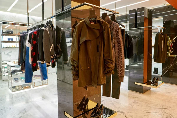 Roma Itália Circa Novembro 2017 Roupas Yves Saint Laurent Expostas — Fotografia de Stock