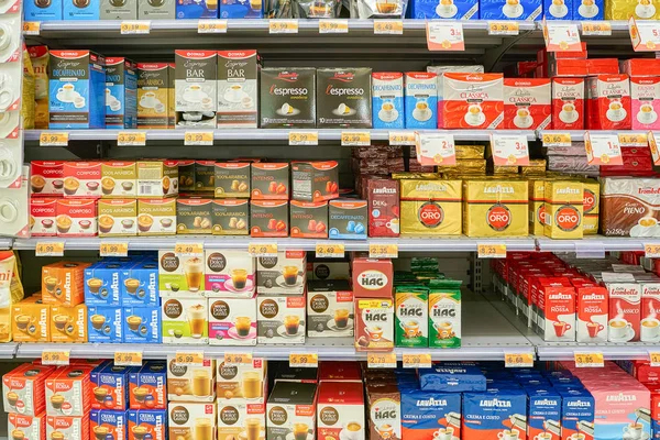 Rome Talya Kasım 2017 Yaklaşık Kahve Conad Süpermarket Roma Sergilenen — Stok fotoğraf