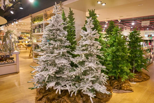 Milan Italy Circa November 2017 Christmas Decorations Display Rinascente Shopping — Stock Photo, Image
