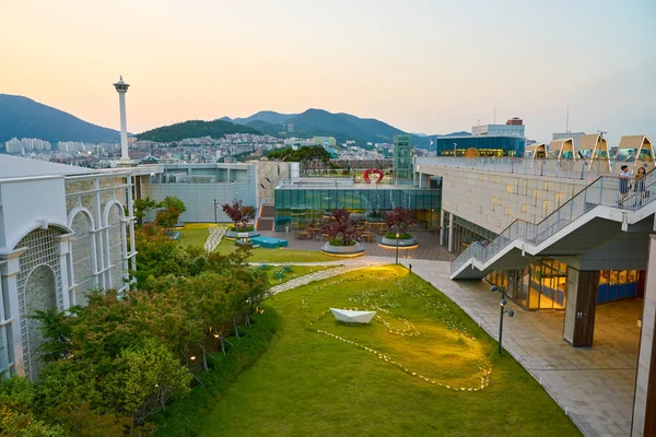 Busan Südkorea Mai 2017 Himmelsparkplatz Der Spitze Des Lotter Kaufhauses — Stockfoto
