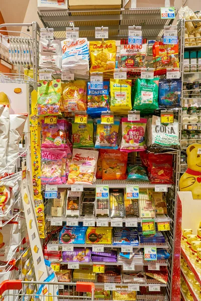 Roma Italia Circa Noviembre 2017 Surtido Dulces Chocolate Tienda Carrefour — Foto de Stock