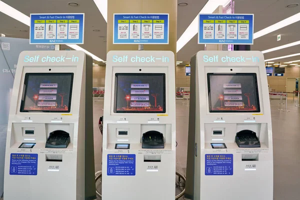 Pusan Jižní Korea Cca Květen 2017 Self Check Kiosky Gimhae — Stock fotografie