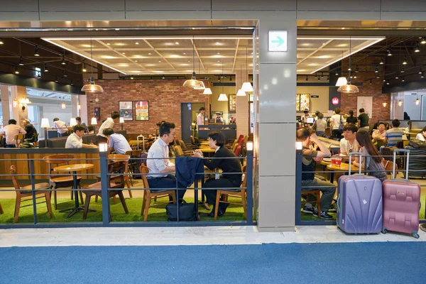 Busan Südkorea Mai 2017 Hollys Coffee Gimhae Airport Internationales Terminal — Stockfoto