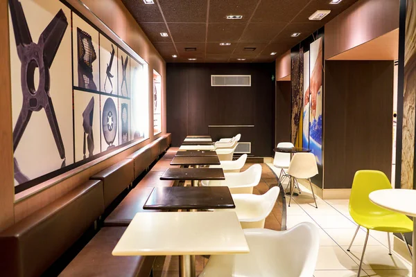 Milan Italië Circa November 2017 Binnen Mcdonald Restaurant Mcdonald Een — Stockfoto