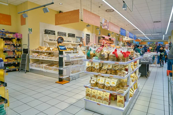 Rome Italy Circa November 2017 Grocery Store Rome — Stock Photo, Image