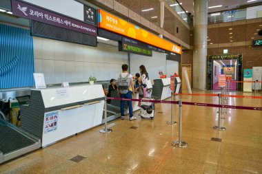 Busan, Güney Kore - Mayıs, 2017 yaklaşık: iade alan Gimhae Uluslararası Havalimanı, iç hatlar terminali.