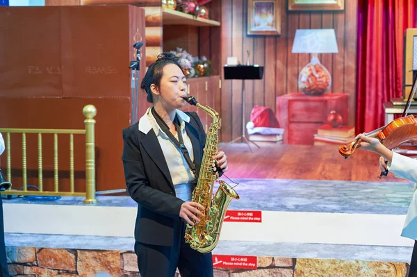 Hong Kong Diciembre 2015 Flash Mob Instrumental Aeropuerto Internacional Hong —  Fotos de Stock