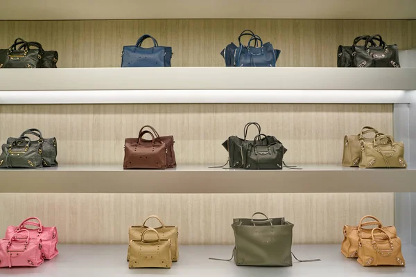 Loja De Louis Vuitton, Roma, Itália Fotografia Editorial - Imagem