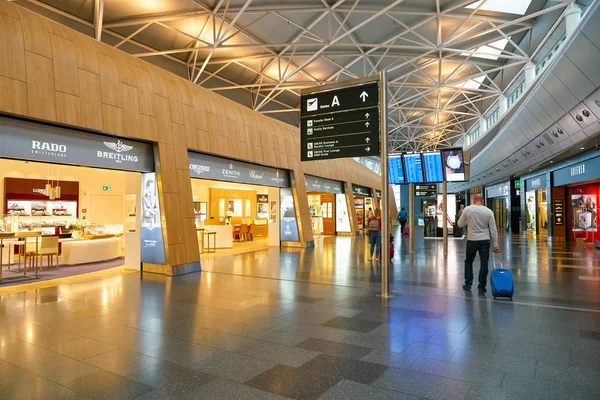 Aeropuerto Internacional de Zurich — Foto de Stock