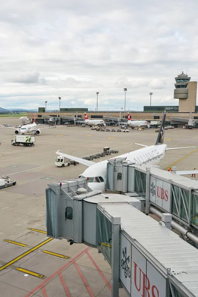 Aeropuerto Internacional de Zurich — Foto de Stock