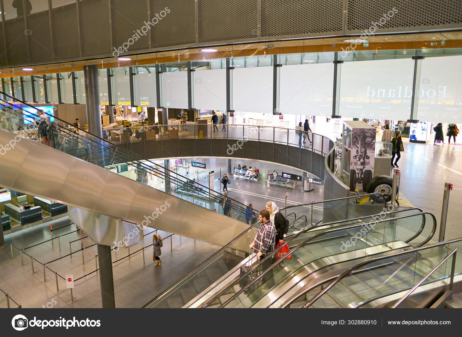 Zurich International Airport Stock Editorial Photo C Teamtime