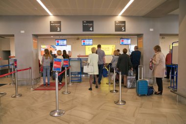 Khrabrovo Havaalanı