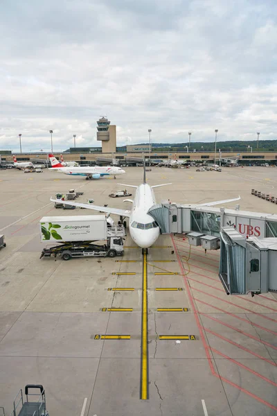 Aeropuerto Internacional de Zurich — Foto de Stock